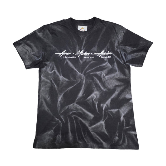 Camiseta AMA Signature Custom – Amor, Misión, Acción | Ropa Cristiana Unisex